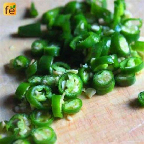 Green Chilli - Chopped, 100 g